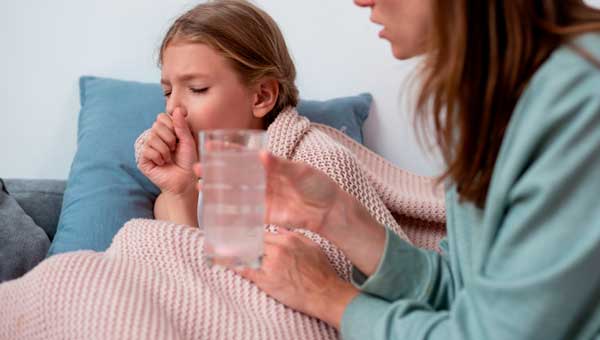 кашель выступает естественной реакцией организма