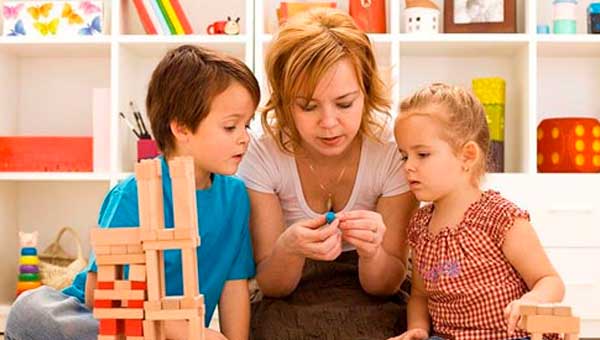 Любой ребенок желает получить все  и тут же