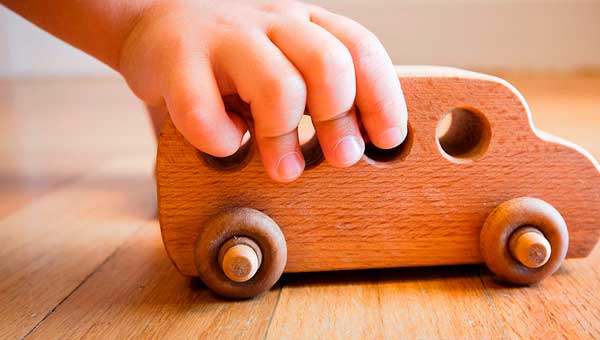 Деревянные игрушки наиболее правдиво передают вес